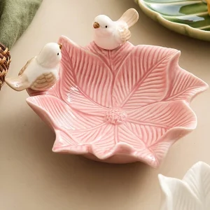 1 Pc Pink Ceramic Bird Jewelry Organizer With Leaf Pattern  & Kitchen Dipping Sauce Dish - Creative & Lovely Jewelry Storage Rack, Soap Dish, Deluxe & Elegant Display Tray For Fruit, Desserts, And Gold Earring, Ring, Gold Necklace,Suitable For Kitchen, Home, Bathroom Multicolor