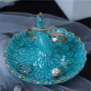 1pc Creative Fashionable Ceramic Peacock Jewelry Tray, For Earrings, Rings, Necklaces And Bracelets, Elegant Home Decor Storage Dish For Pendants, Suitable For Bedroom, Office, Desk, Vanity, Home Decoration Multicolor